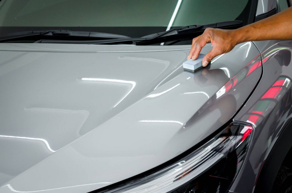 Ceramic coated car bonet Classic details Sanford FL